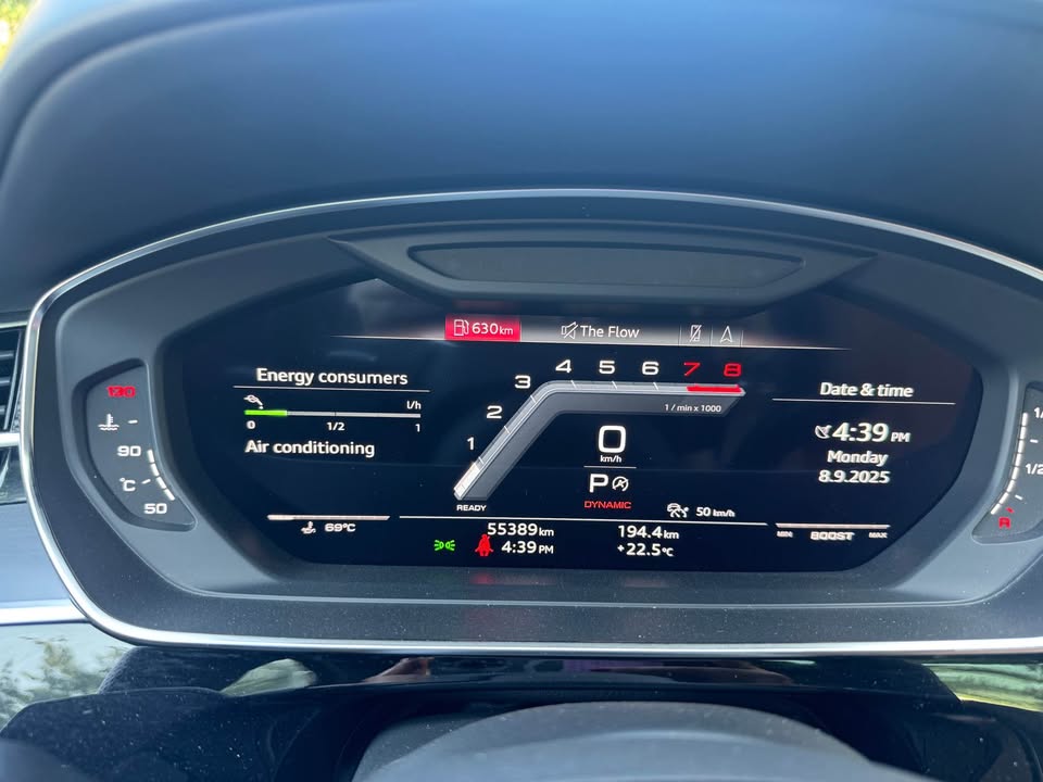 2022 Audi s8 quattro 4.0 tfsi - photo 5