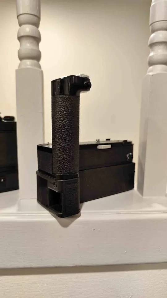 Nikon Md-3 Motor Drive With Nikon Mb-2 Battery Holder For Nikon