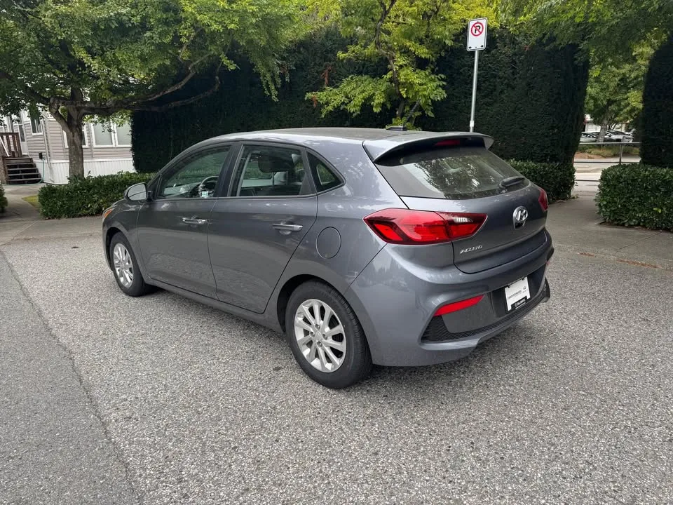 2020 Hyundai accent preferred image indicator(3)