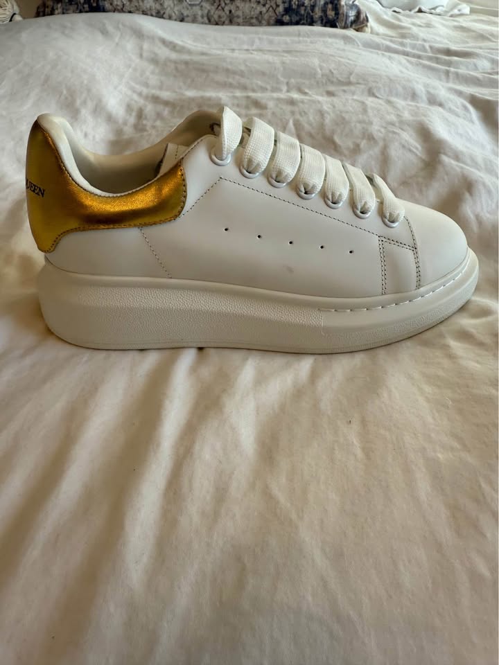 Alexander McQueen sneakers size 41 - photo 4