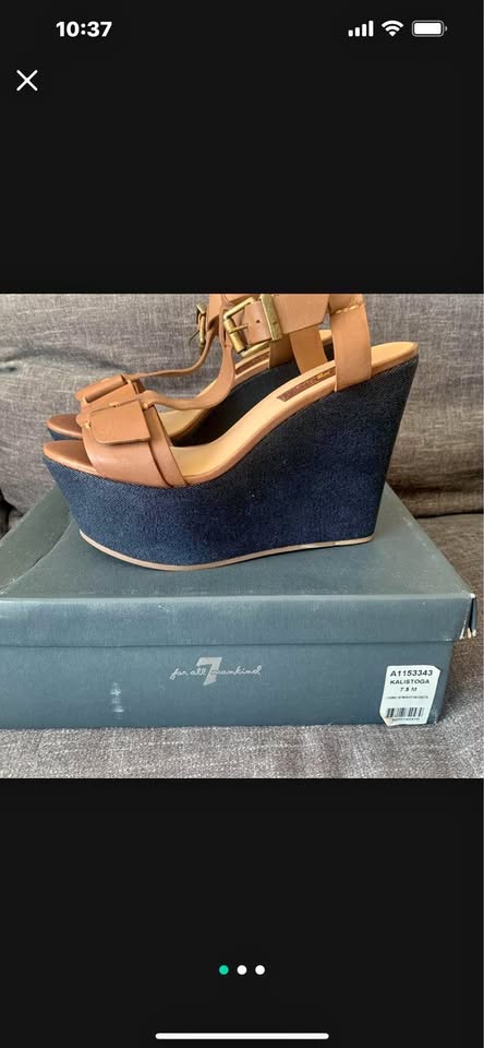 7 for all mankind wedge platform sandal—Size 7.5