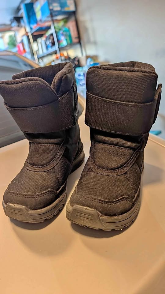 Decathlon Kids Winter Boots Unisex Size 10C