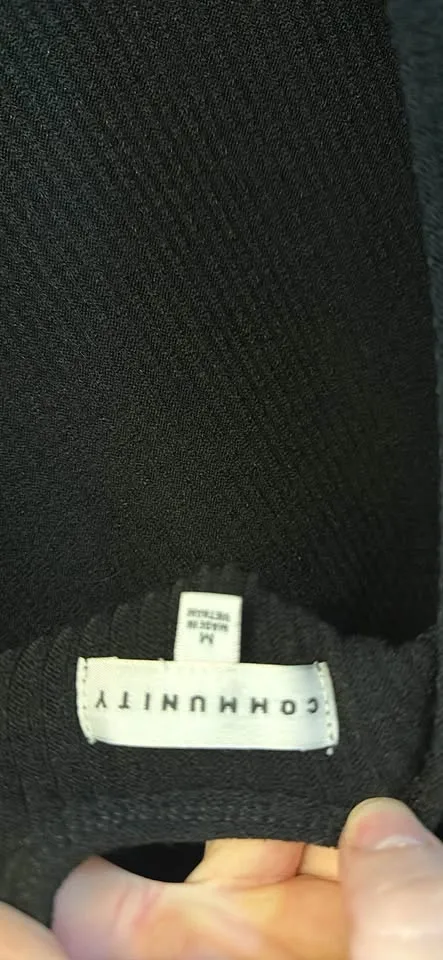 Aritzia knit backless dress image indicator(2)