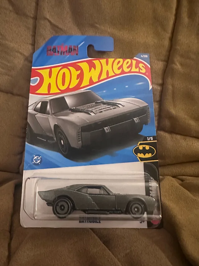 Hot Wheels Batmobile image indicator(2)