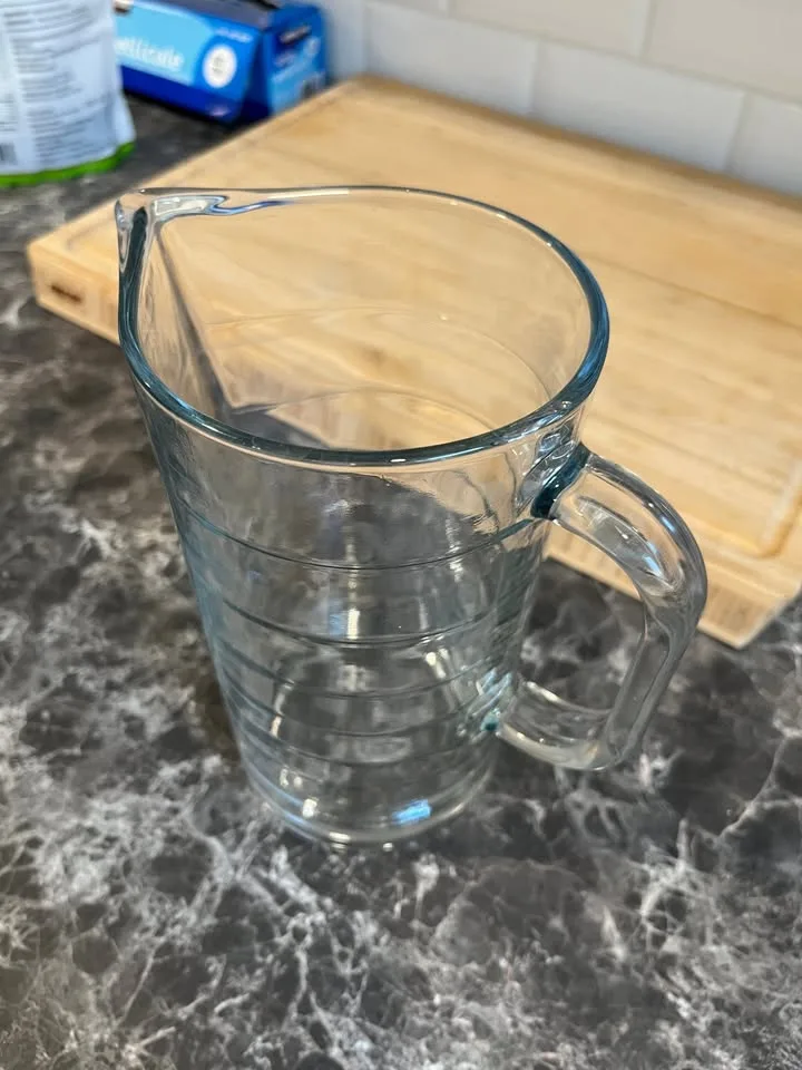1L Glass Cup – Used Once, Great Condition 🍺 image indicator(2)