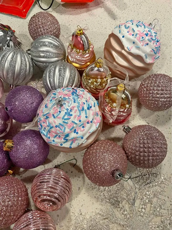 Girls Christmas lot ( pink , purple etc ) thumbnail