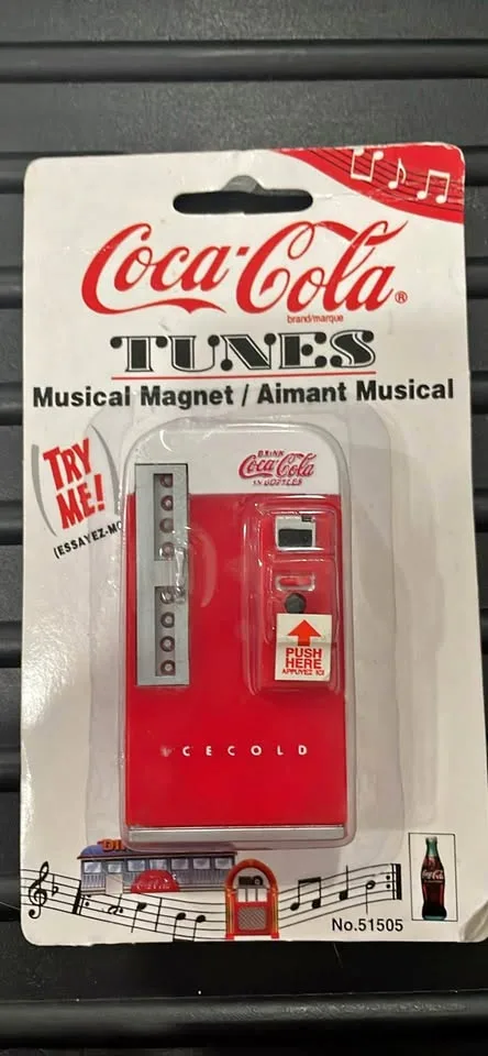 Coca-Cola - Coke Mini Musical Magnet thumbnail