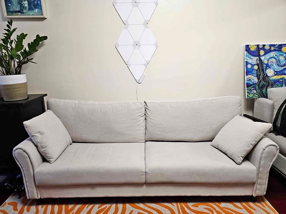 Sofa (loveseat type)