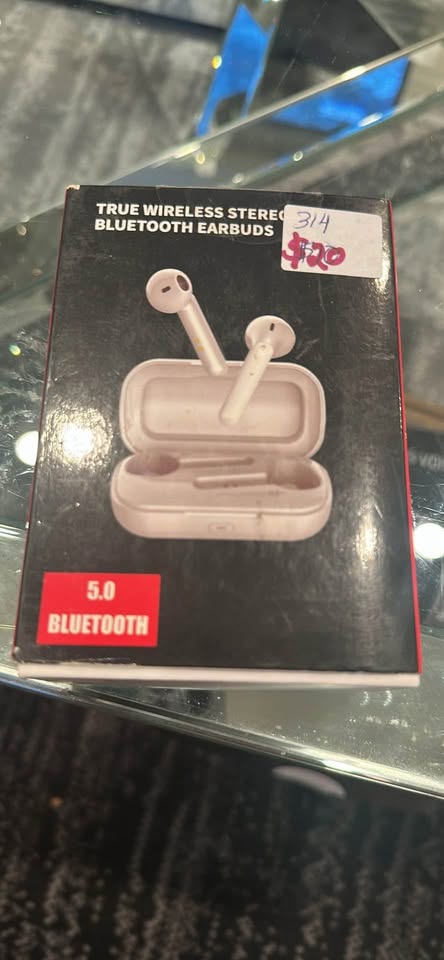 True wireless Bluetooth earbuds - photo 4