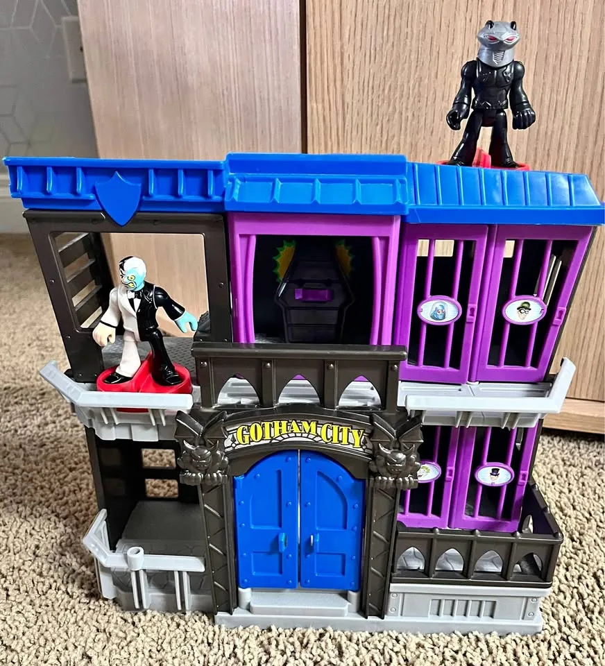 Gotham City Jail Playset