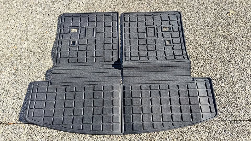 All Weather Trunk Mat and Backrest Mat Hyundai Santa Fe