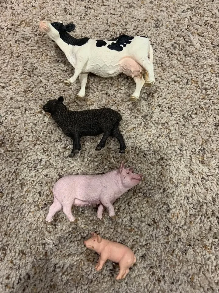 Wood Farmhouse Toy Melissa & Doug image indicator(4)