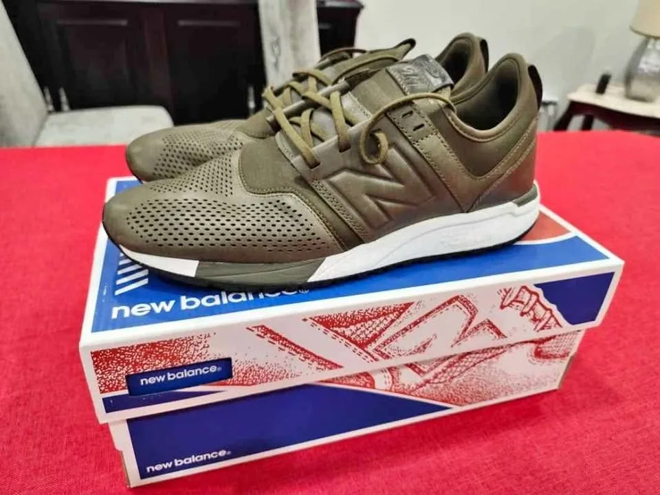 New Balance MRL247NO Sneakers Size 10