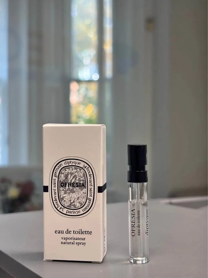 Diptyque Ofresia 2.5ml Mini Perfume | Authentic Travel Spray thumbnail