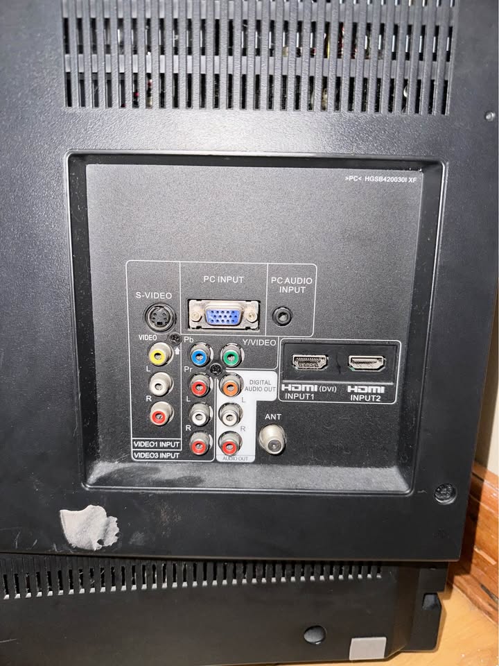 Sanyo 42” Television (TV) with Remote and Stand! - photo 4