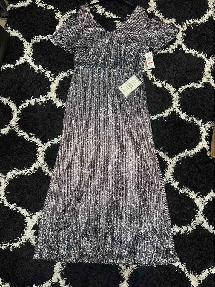 Brand New black party long dress image indicator(2)