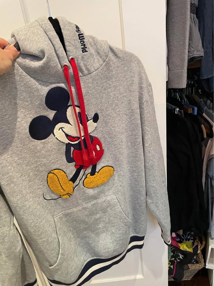 Mickey Mouse Sweatshirt - photo 3