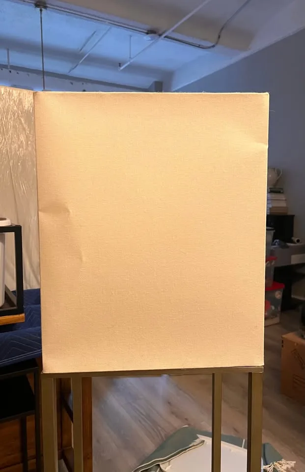 Lamp with glass shelves image indicator(5)