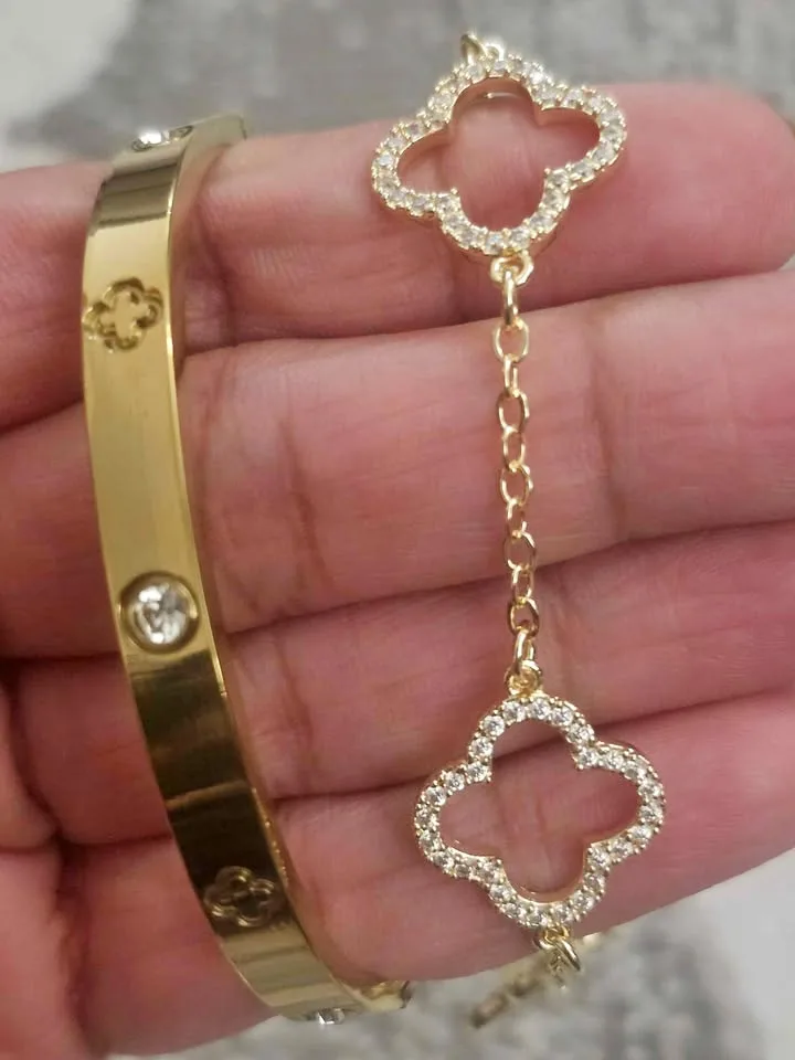 ✨ 2pcs Fashionable Luxury Clover Nail Bangle & Bracelet Set ✨ thumbnail