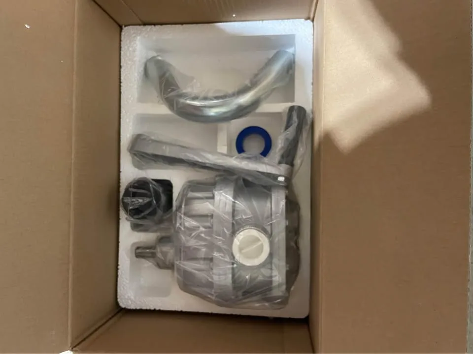 Fuelworks High Flow Rotary Hand Pump NEW image indicator(2)