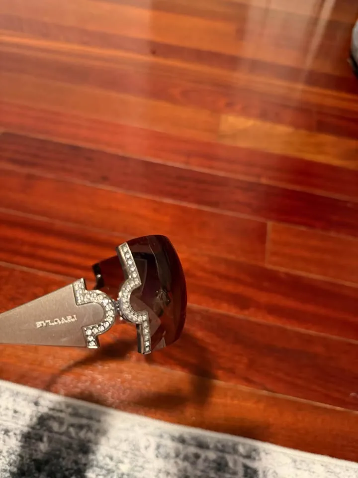 Sunglasses image indicator(2)