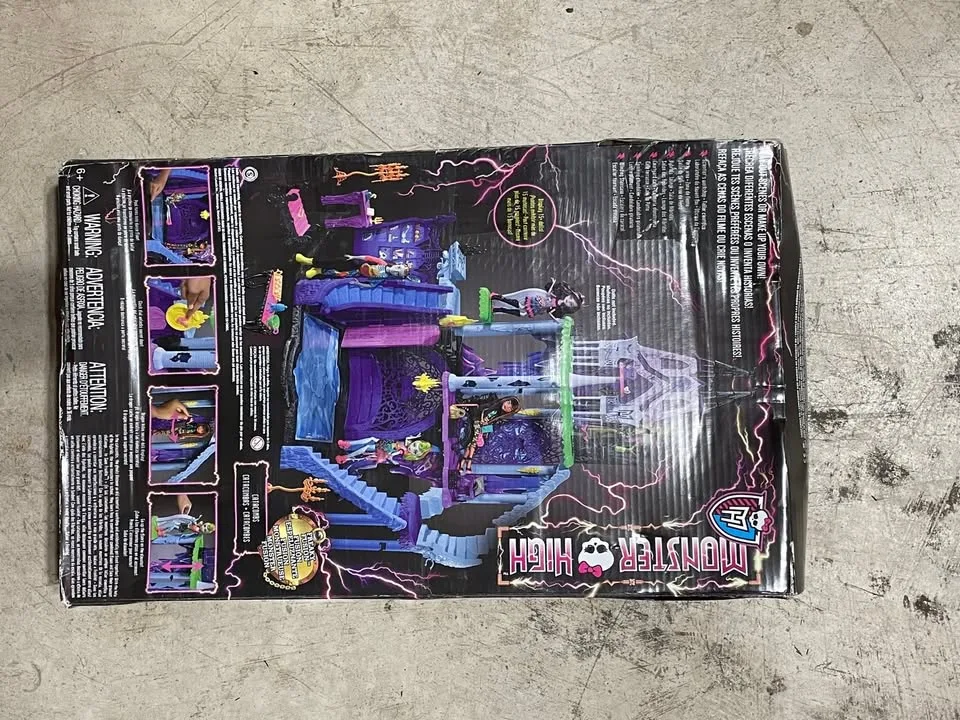 Monster High Freaky Fusion Catacombs Playset - New Sealed image indicator(4)