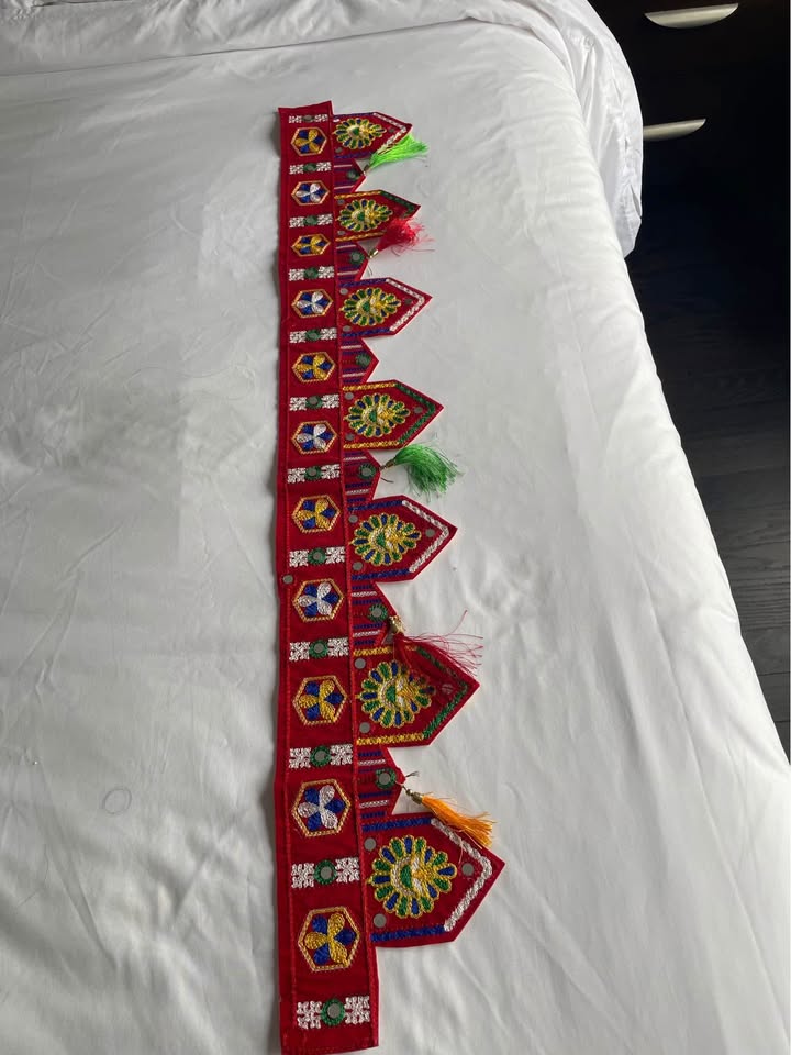 Traditional handcrafted Toran - photo 2