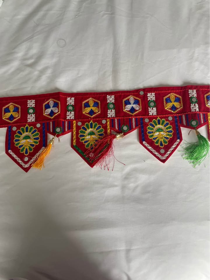 Traditional handcrafted Toran - photo 3