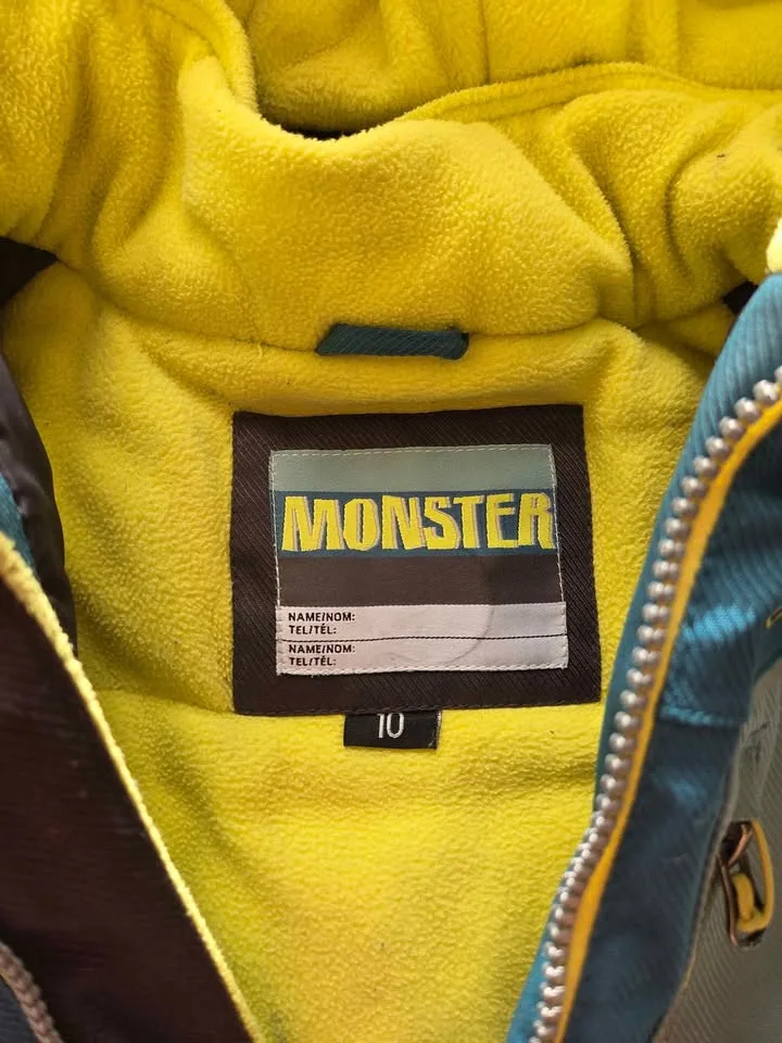 🧤❄️ Snowsuit for Sale – Great Shape! ❄️🧣 image indicator(2)