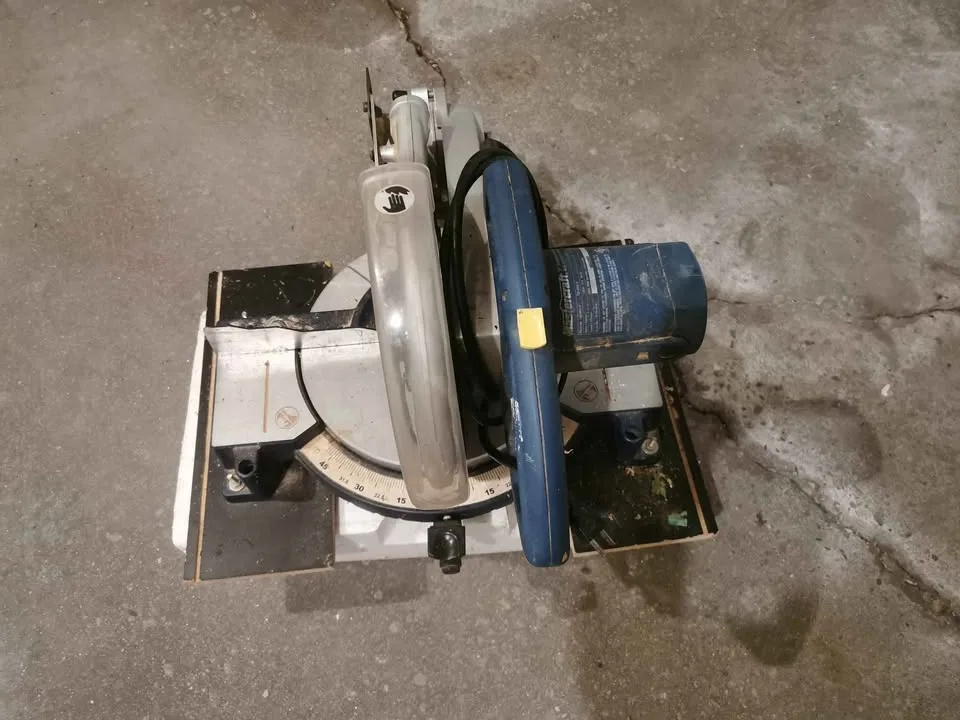 Mastercraft 10" Compound Mitre Saw image indicator(2)