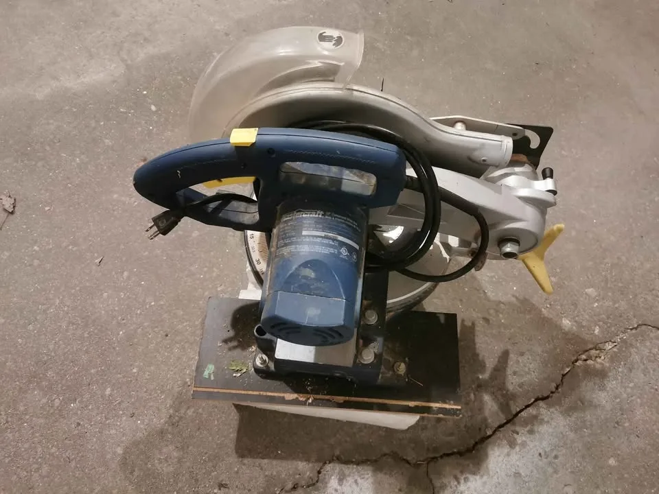 Mastercraft 10" Compound Mitre Saw image indicator(3)