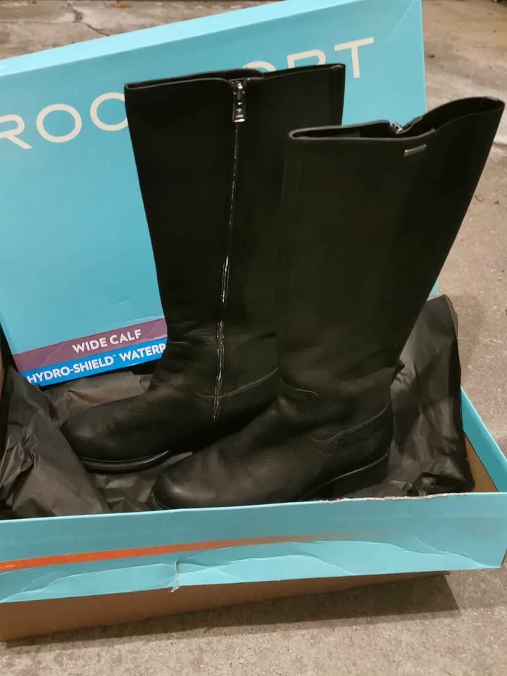 Rockport Women's 6.5 Wide Calf Waterproof Leather Boots - photo 4