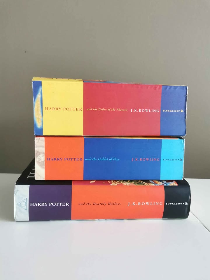 3 Harry Potter Books - photo 2