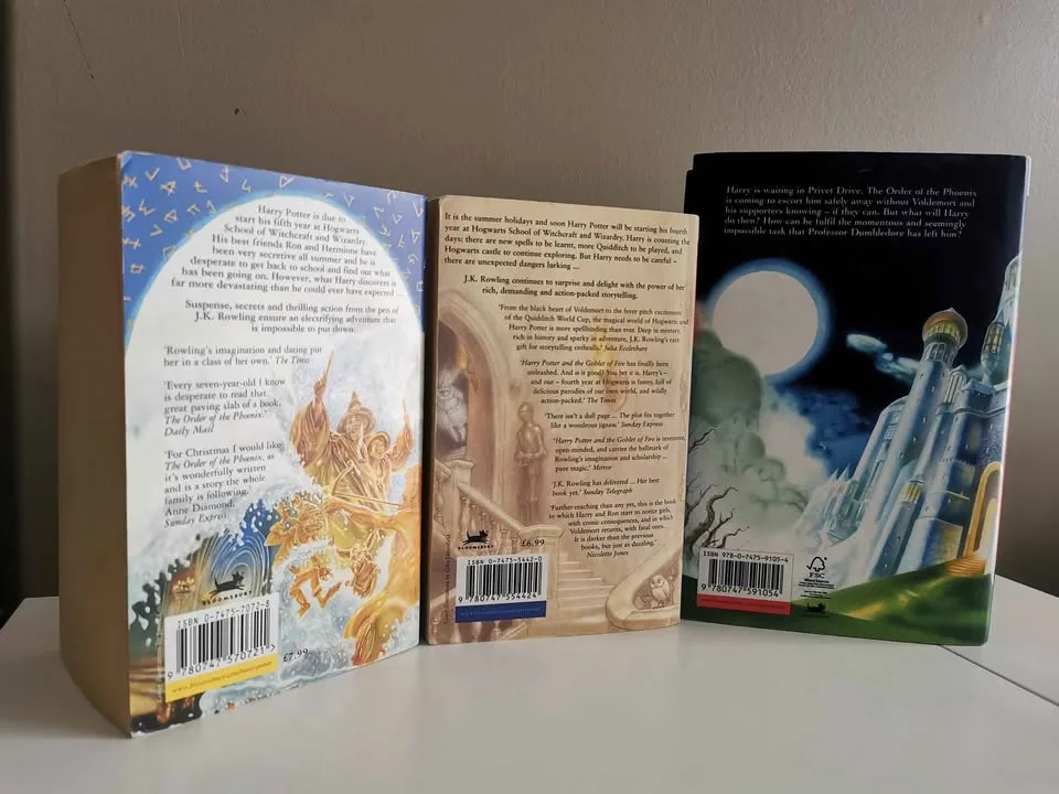 3 Harry Potter Books image indicator(3)