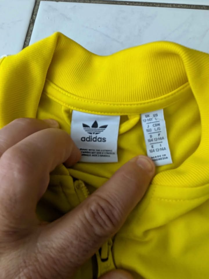 Youth Adidas Tracksuit Size 13-14 - photo 2
