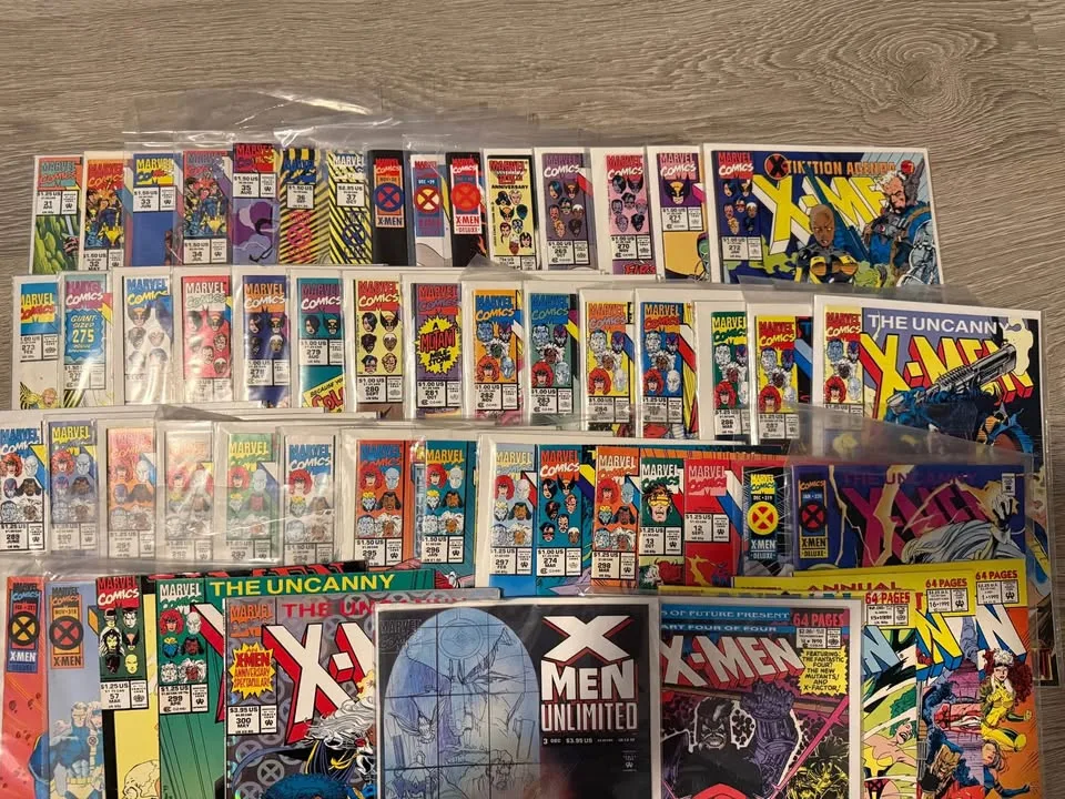 Around 400 comics image indicator(2)