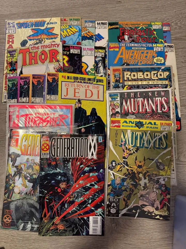 Around 400 comics image indicator(8)