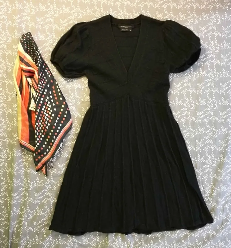 BCBGMaxAzria Merino Wool Dress XSP image indicator(2)