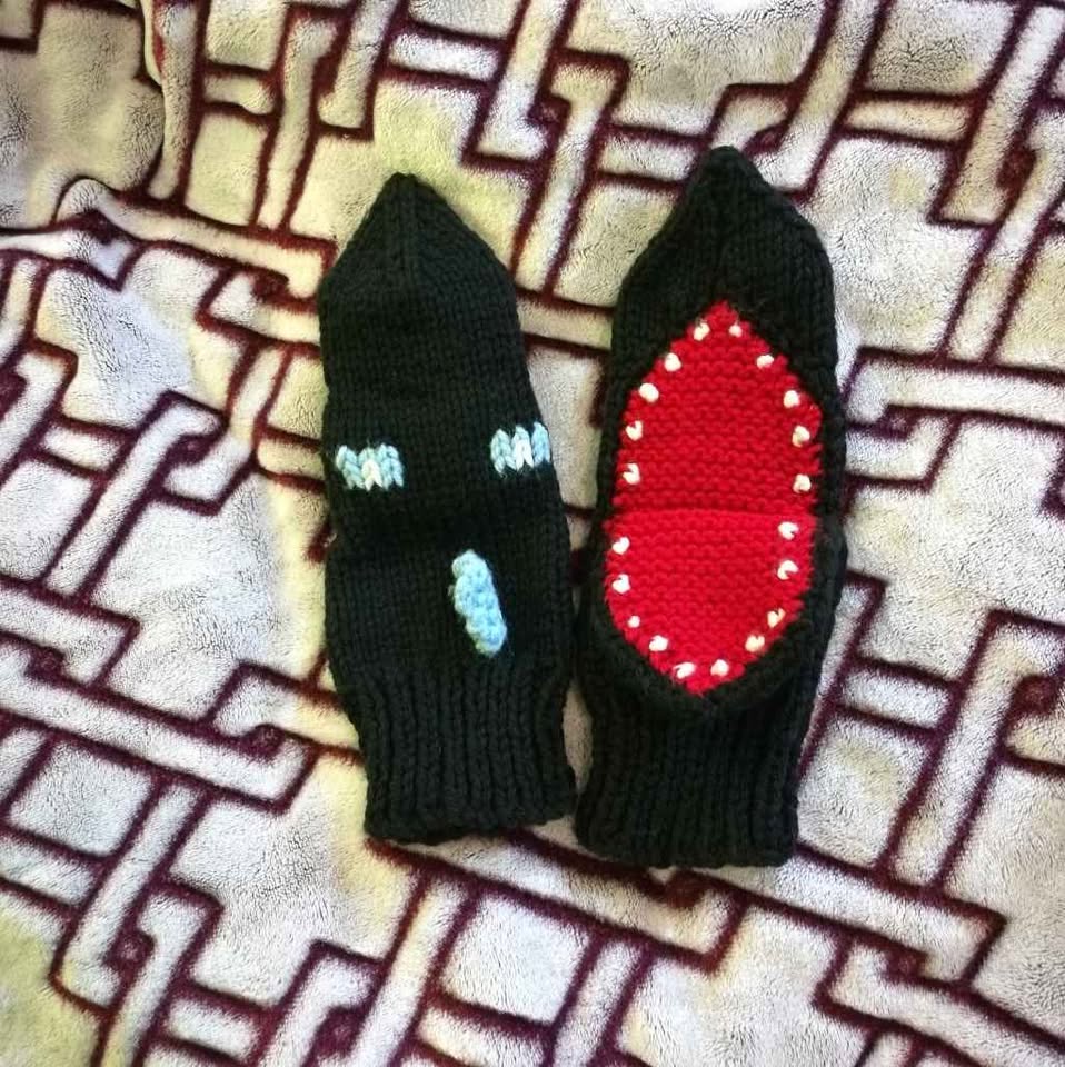 Shark Novelty Mittens S / M - photo 2