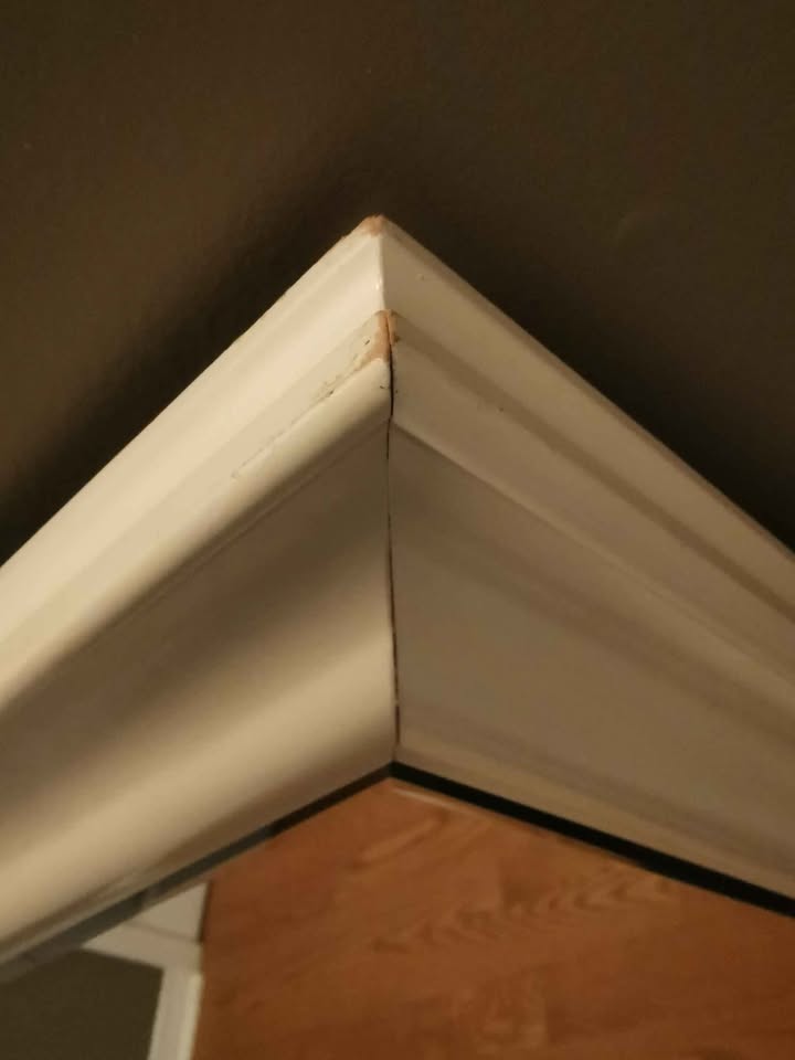 Cream Framed Accent Vanity Mirror - photo 4