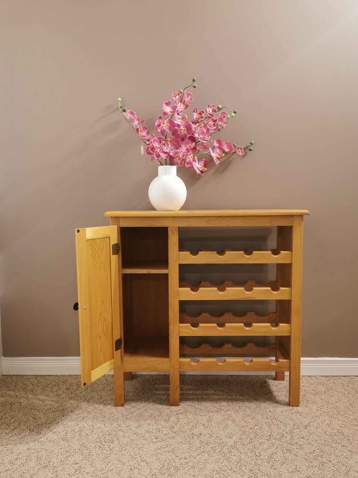 Solid Wood Bar Table Wine Rack (orchids sold) - photo 2