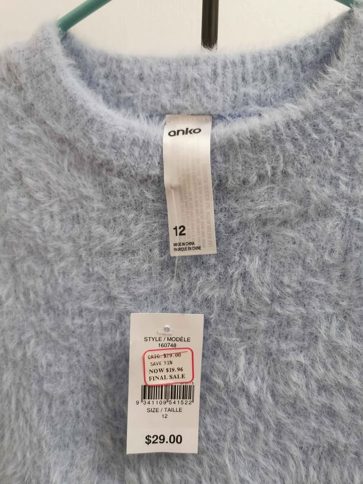 NWT Fuzzy Sweater XS or Youth 12 Light Blue - photo 3
