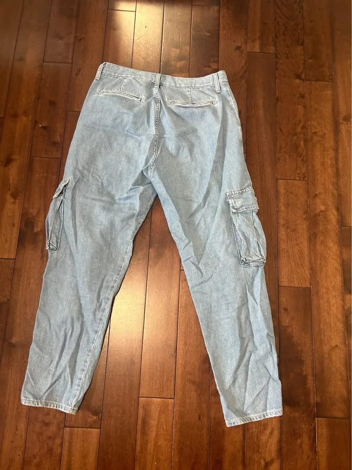 Levi’s Denim Cargo Pants image indicator(2)