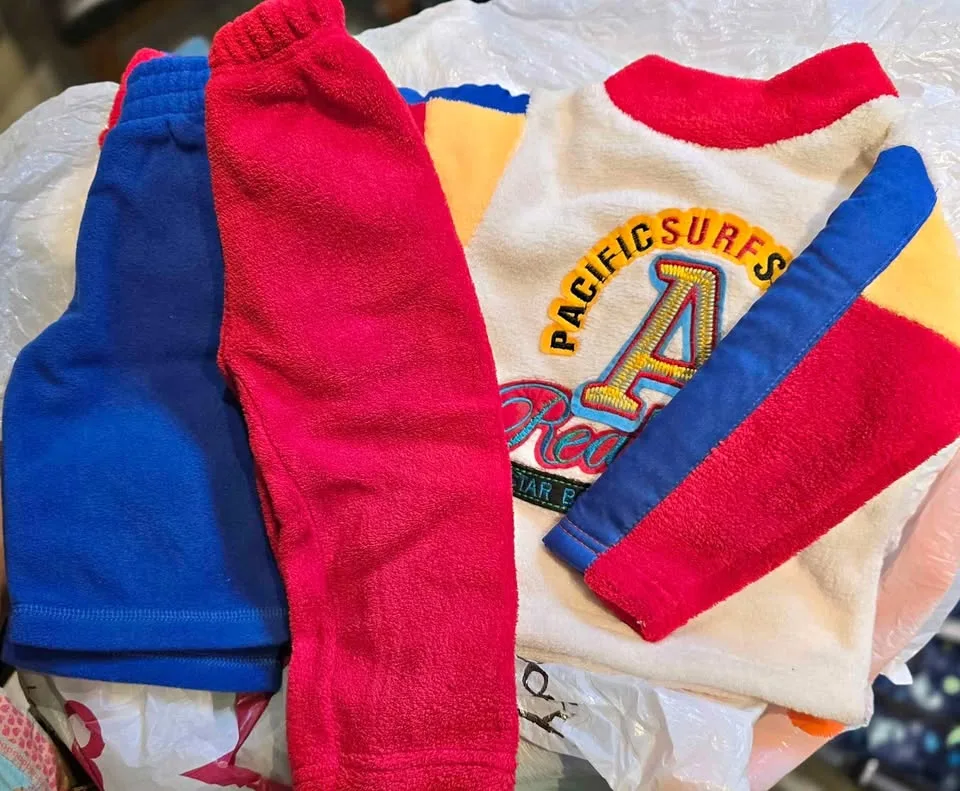 *New* 3pc Baby Plush beautiful outfit