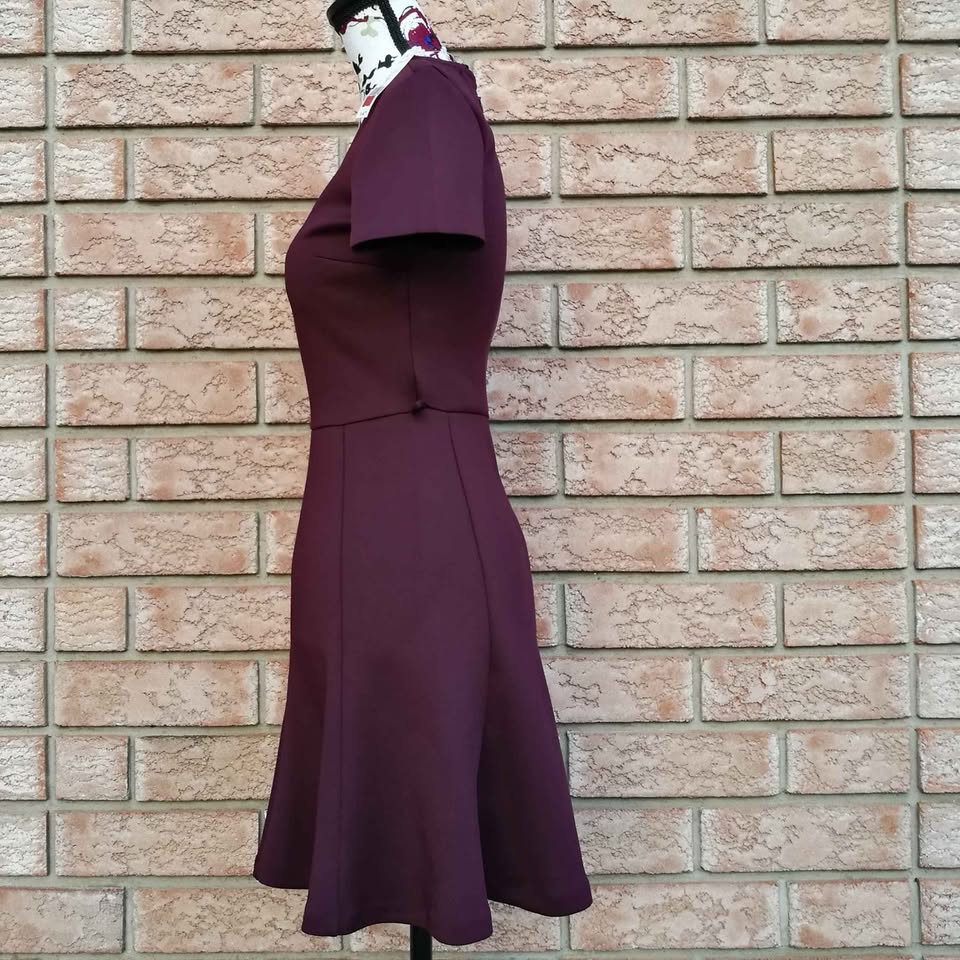 NWT Dynamite Maroon Flare V Neck Dress XS - photo 2
