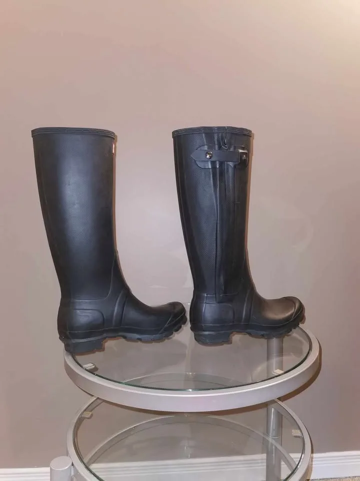 Hunter Rainboots WITH ZIPPER! US 7 EU 38 UK 5 image indicator(3)