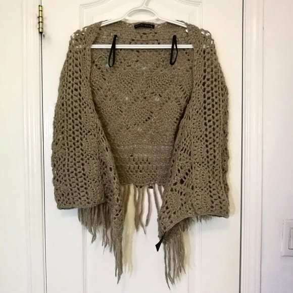 XS Bette Paige Metallic Knit Poncho Sweater