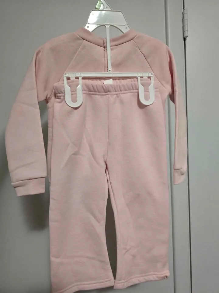 *New* baby girl sweat outfit size 18_24M image indicator(5)