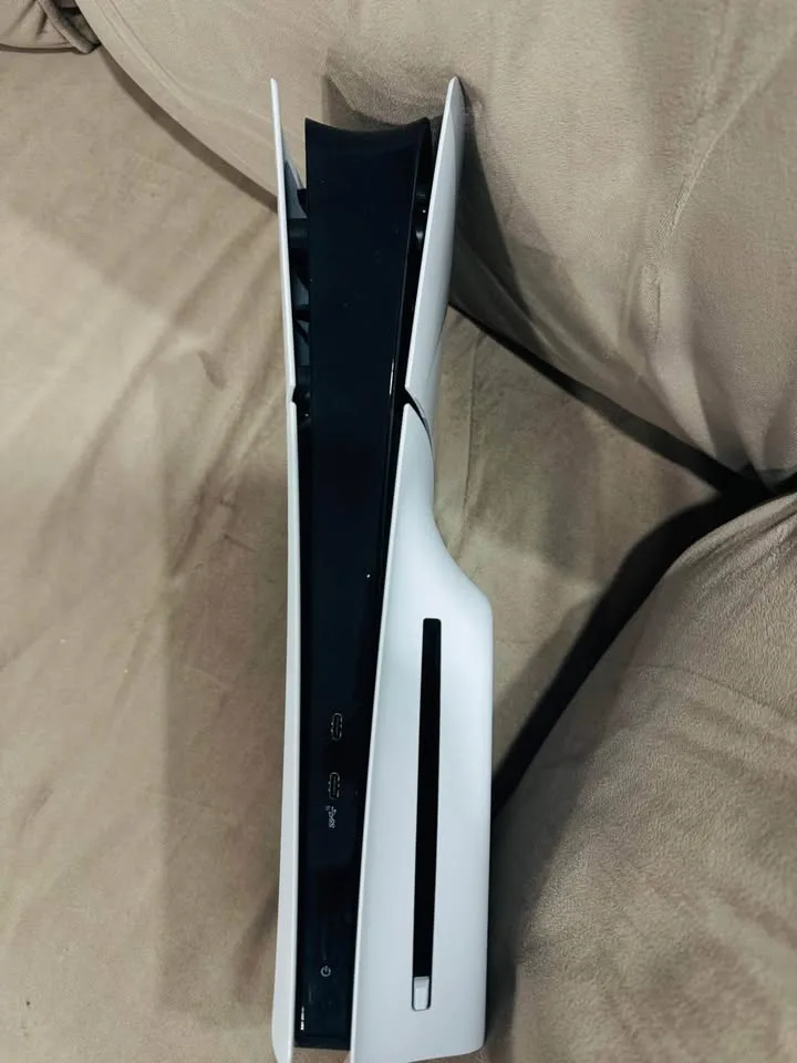 PS5 Digital+ Disk console for sale image indicator(6)