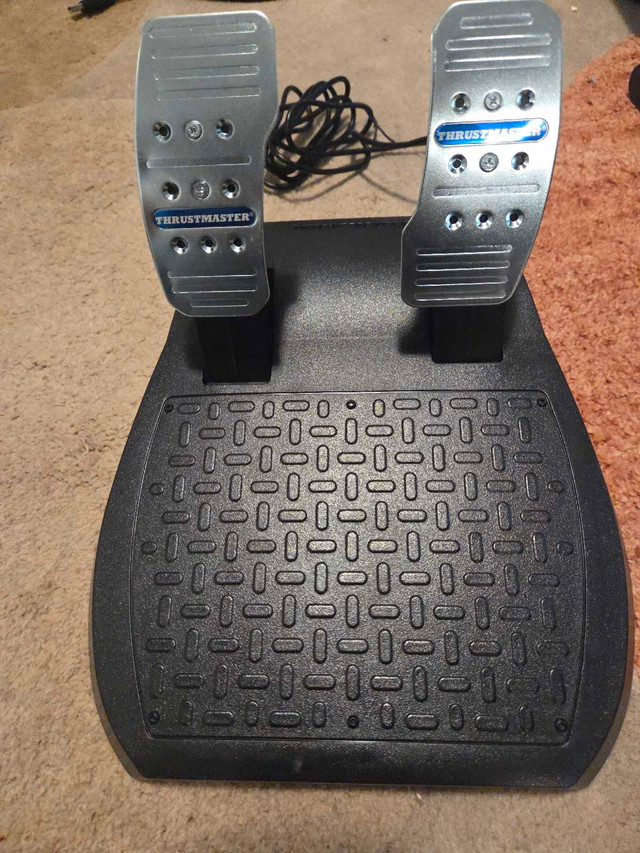 Thrustmaster T300 RS wheel - photo 2